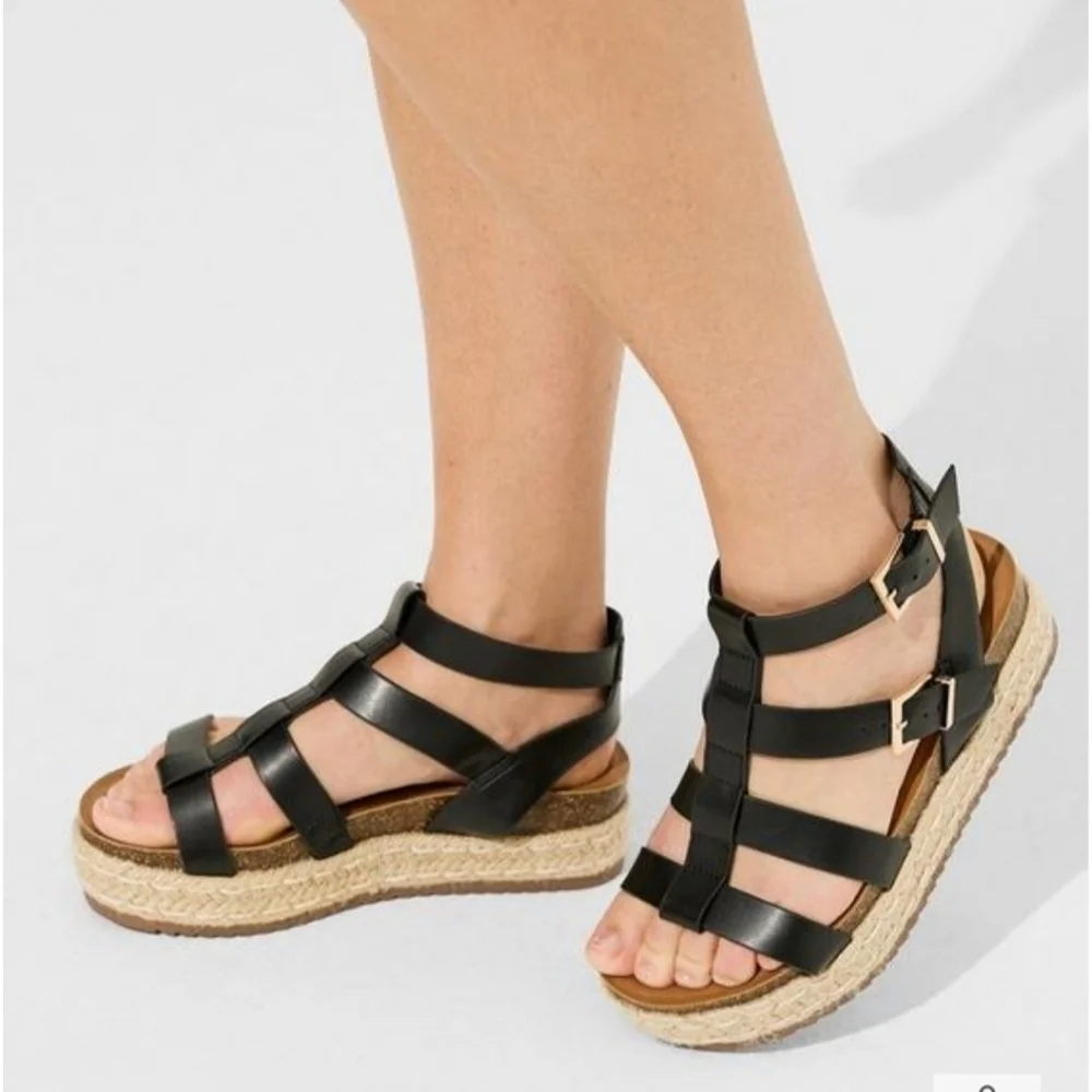 NWT Torrid Women's Fisherman Platform Sandals size 9.5 WW - Picture 1 of 11